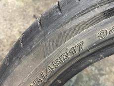 R17 225/45