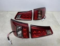 Задние фонари на Lexus is