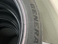 245 45 R19 две штуки 