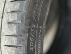 305 35 R20 Michelin pilot sport 4S