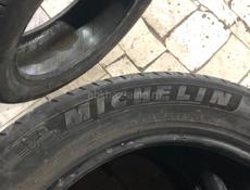 Продаю все 4 шины фирмы Мишлен