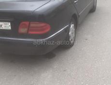 Mercedes-Benz E-Класс