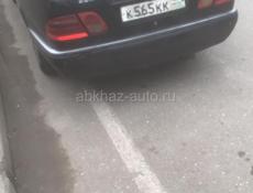 Mercedes-Benz E-Класс