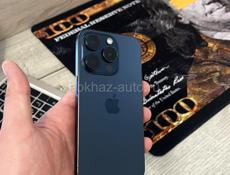 IPHONE 15 pro 128 g 🔋88%