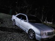 Mercedes-Benz E-Класс