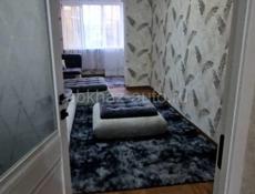 Центр Гагры, ул Абазгаа, 2 ком с ремонтом и мебелью.