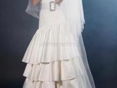 Дизайнерское свадебное платье по привлекательной цене 