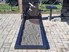 Памятники Ограды