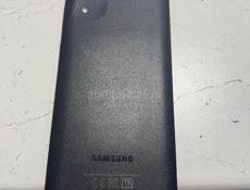 Продам два телефона