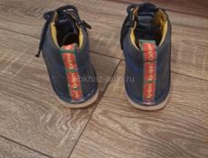 Детские ботинки французского бренда Kickers 