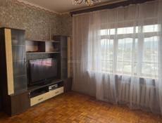 Сдается 4 х комнатная квагна старом поселке длительно