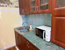 Сдается 4 х комнатная квагна старом поселке длительно