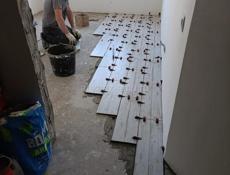 Ламинат+сантехника берём работы