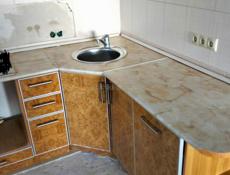 Кухонный гарнитур б/у 180*215