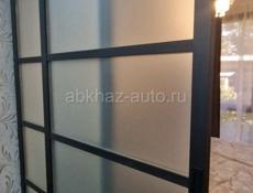 Курорт Гагра, ул Абазгаа, 2 ком с новым ремонтом и мебелью.