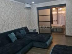 Курорт Гагра, ул Абазгаа, 2 ком с новым ремонтом и мебелью.