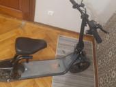 Продам электросамокат