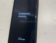 Продается 2 телефона Самсунг и вольт . 