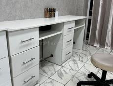 Продаю мебель для салона 