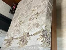 Продается кровать размеры 140 на 190