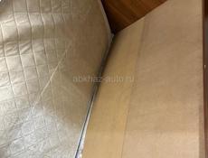 Продается кровать размеры 140 на 190