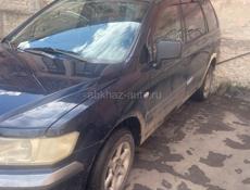 Mitsubishi Space Wagon