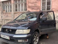 Mitsubishi Space Wagon