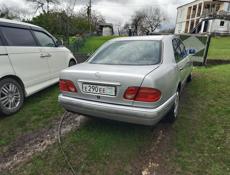 Mercedes-Benz E-Класс