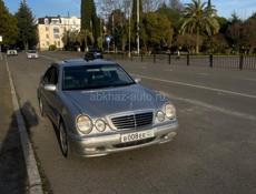 Mercedes-Benz E-Класс