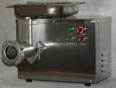 Продаётся профессиональная мясорубка МП-300 (380В). 