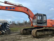 Предоставляем услуги аренды и работы экскаваторов, бульдозера и трала! 