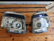 Фары на до рестайлинг Voxy 