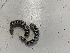 Распродажа красивой бижутерии 