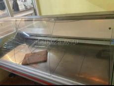 Витринный холодильник 