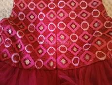 Платье нарядное