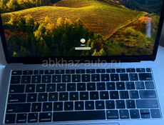 Продается MacBook в хорошем состоянии 