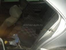 Mercedes-Benz 200-Series