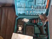 Продаётся без щёточный шуруповёрт