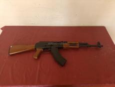 Ак-47 орбизган 