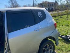 Фит разбор 1 поколение 