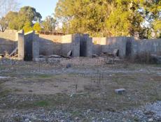 Срочно продается участок с недостроем !!!