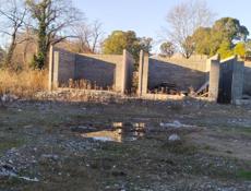 Срочно продается участок с недостроем !!!