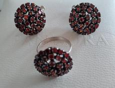 Украшения из серебра с гранатами. Чехия