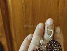 Украшения из серебра с гранатами. Чехия