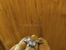 Серьги и кольцо из серебра