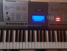 Продаю срочно синтезатор Yamaha  покупал за 20000