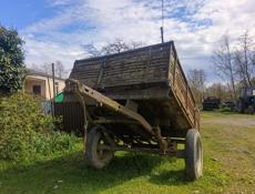 Продаётся трактор