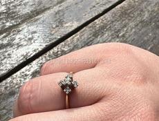 Продаю кольцо