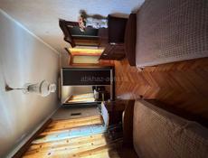 Сдам 2 ком в центре Сухум 