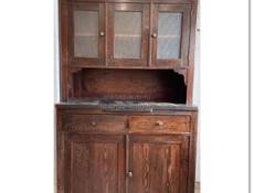 Шкаф старинный